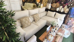 chaiselongue-arcon-asientos-deslizantes
